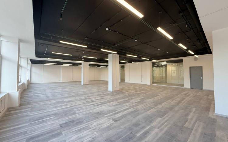 Общий вид этажа (open space)